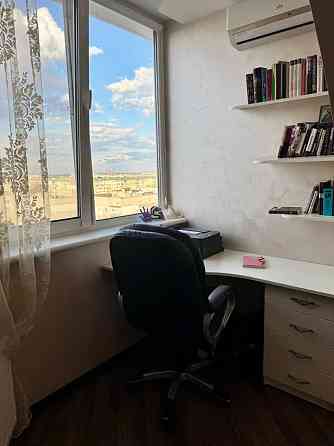 Продаж Квартира 4-кімнатна, 15/17 поверх на Дарницкая ул., 19 Дніпро