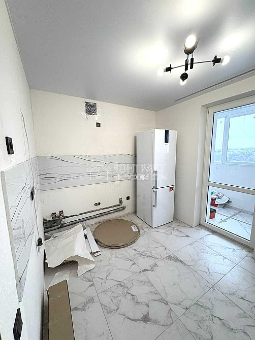 Продаж Квартира 2-кімнатна, 8/9 поверх на вул. Барабашова Харків - фото 2