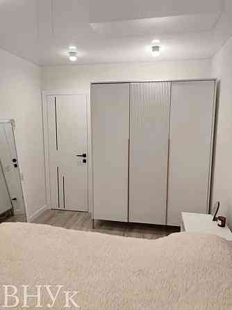 Продаж Квартира 2-кімнатна, 1/10 поверх на вул. Зелена Львов