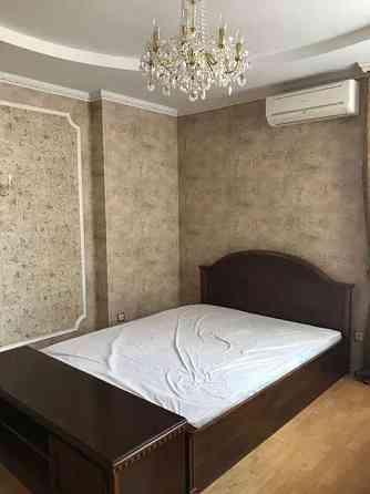 Оренда Квартира 1-кімнатна, 25/32 поверх на Гришко Михаила ул., 9 Kiev