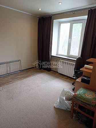 Продаж Квартира 2-кімнатна, 2/5 поверх на вул. Антонова Kharkiv