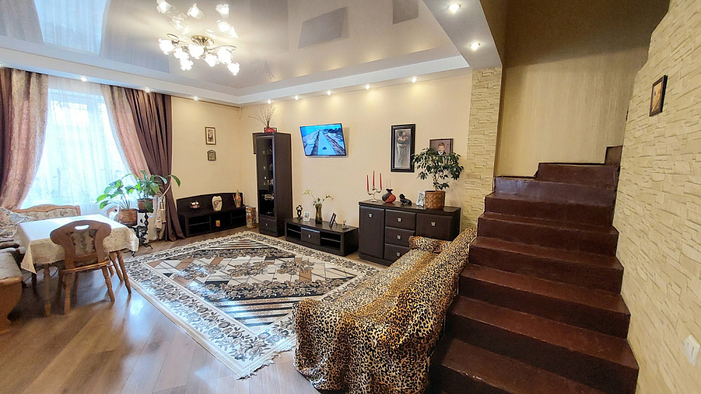 Продам таунхаус на пос. Котовского. Крижанівка (Комінтернівський район) - фото 2