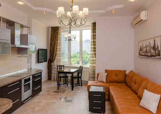 Оренда Квартира 1-кімнатна, 7/17 поверх на Шевченко проспект ул., 4б Одеса