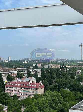 Продаж 1к квартири 68.3 кв. м Одеса