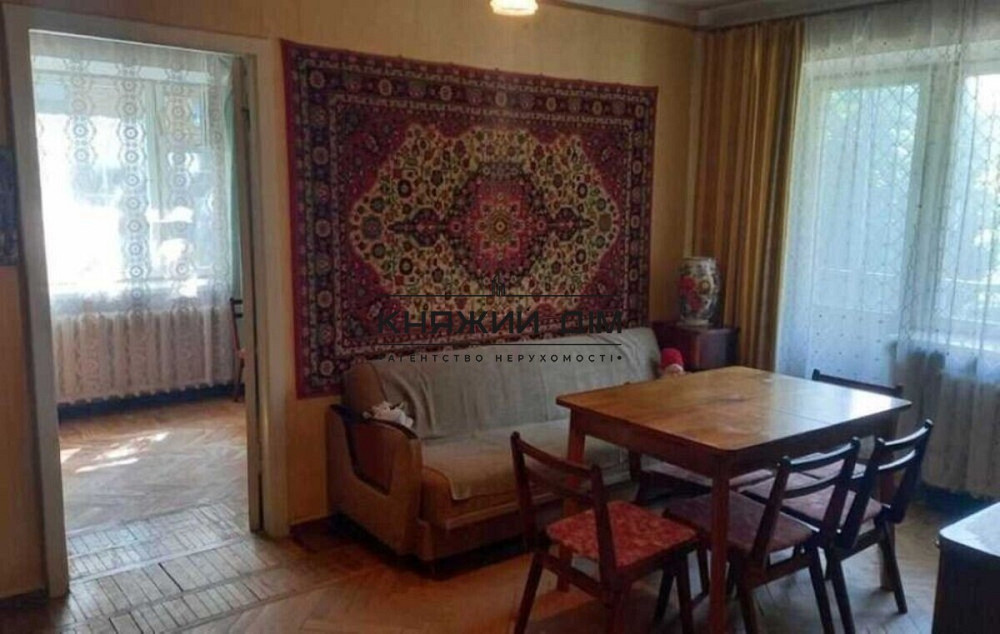 Продажа 2к. квартиры в центре города по ул. Бастионная 16, Печерский район № 21135534 Київ - фото 1