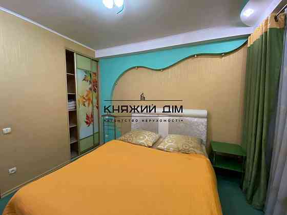 Оренда Квартира 3-кімнатна, 5/9 поверх на Леси Украинки бульв. / Л.Украинки бул Киев