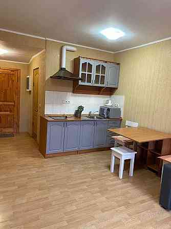 Оренда Квартира 1-кімнатна, 2/2 поверх на Першого Травня Kiev