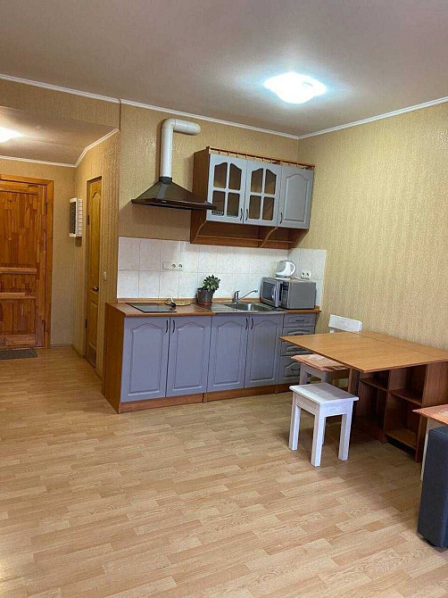 Оренда Квартира 1-кімнатна, 2/2 поверх на Першого Травня Киев - изображение 1