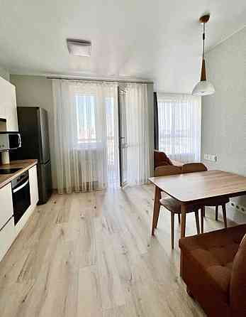 Оренда Квартира 1-кімнатна, 18/25 поверх на Ревуцкого ул., 40 б Kiev