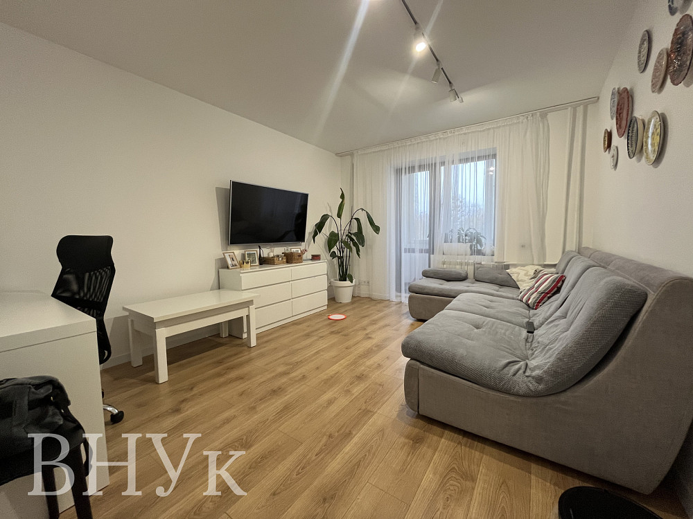 Продаж Квартира 3-кімнатна, 4/6 поверх на вул. Кульчицької Львів - фото 1