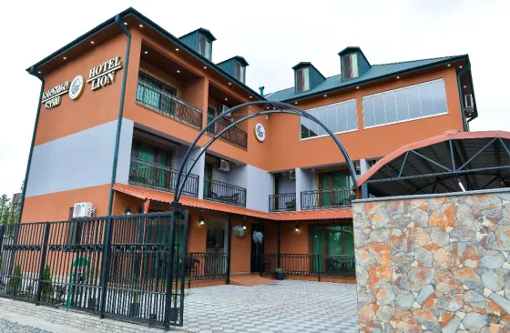Apartment abroad 1600 sq.m 7+ rooms floor 1 Ozurgeti, at XQQ8+XHF, Ozurgeti Municipality, Guria Ozurgeti