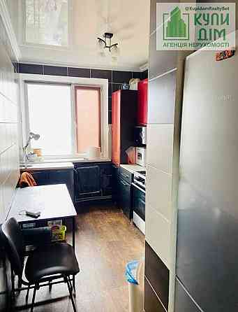 Продаж 3 кімнатної квартири на Героїв Рятувальників Кропивницький