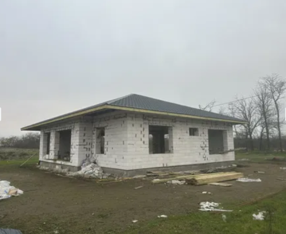 Продам дом на этапе строительства в с.Красноселка (Лиманский р-н, 5 км от Одессы) Krasnosilka