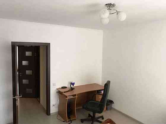 Оренда Квартира 2-кімнатна, 16/25 поверх на Здановської, 36-в Киев