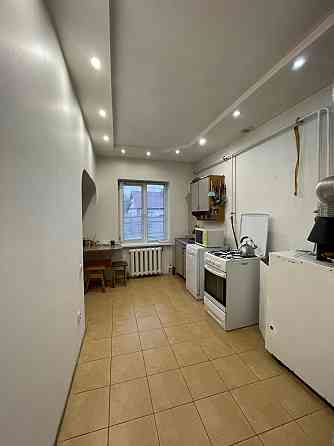 Продаж 2-поверховий Будинок з ділянкою 10 сот 110 кв.м 3 кімн. на Івана Франка вул. Острог