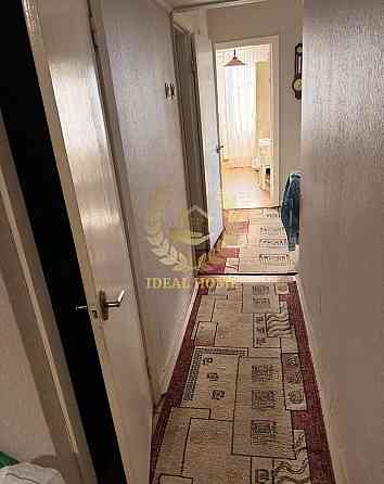 Продаж Квартира 3-кімнатна на Андрея Аболмасова ул., 3 Киев