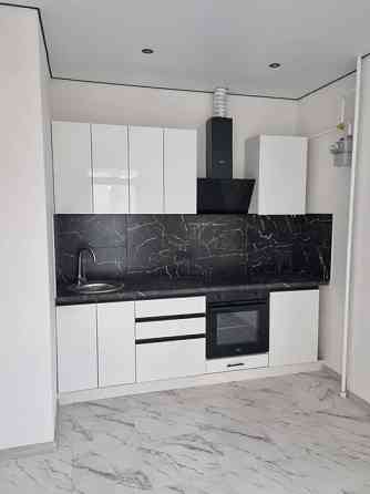 Продаж Квартира 2-кімнатна на ул. Строительная, 48/50 Limanka