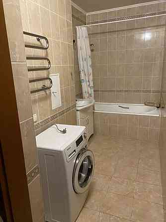 Продаж Квартира 2-кімнатна, 3/20 поверх на Бажана, 10 Київ