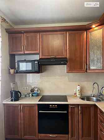 Оренда Квартира 2-кімнатна, 13/16 поверх на Червоної калини, 46 Київ