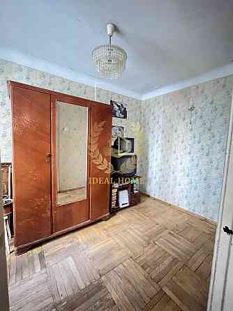 Продаж Квартира 2-кімнатна, 2/5 поверх на Галагановская ул., 14 Київ