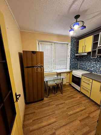 Продаж Квартира 2-кімнатна, 5/5 поверх на вул. Науки Харків