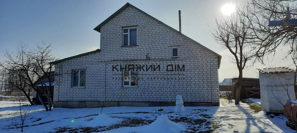 Продам дом в с. Летки Броварского района Общей площадью 142 м2 с участком 29 соток.  - фото 10