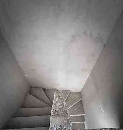 Продаж Будинок на Місячна Крихівці