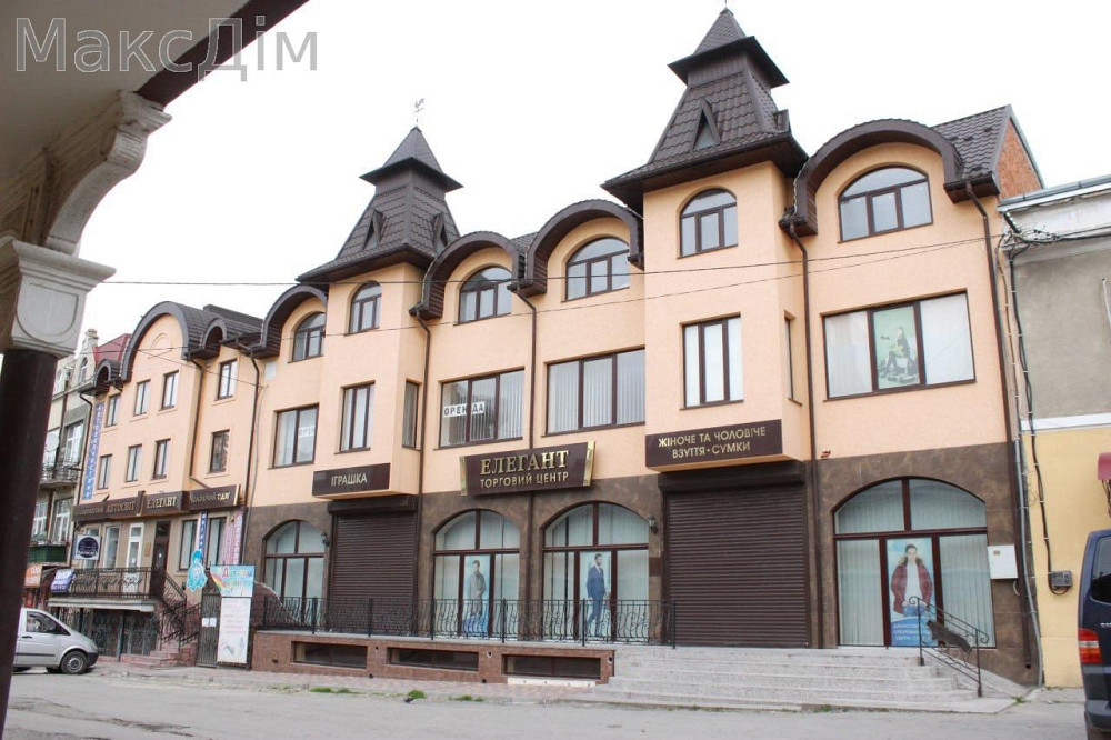 Продаж торгове приміщення на вул. Ринок поверх - 1/3 Чортків - фото 1