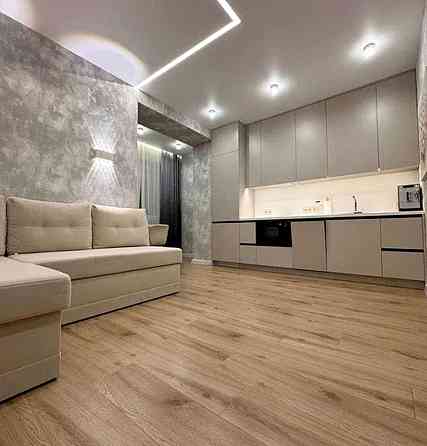 Оренда Квартира 2-кімнатна, 5/10 поверх на Аржанова ул., 1 Днепр