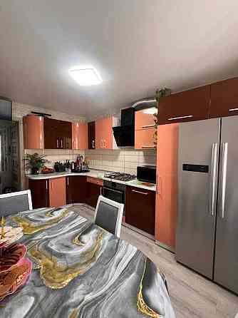 Продаж Квартира 4-кімнатна, 6/9 поверх на вул. Мазепи Івана, гетьмана Львів