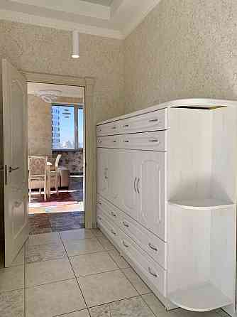 Продаж Квартира 1-кімнатна, 14/23 поверх на Коновальця Євгена вул., д. 34-А Київ