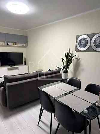 Оренда Квартира 1-кімнатна, 2/4 поверх на Практична вул., 2 Kiev