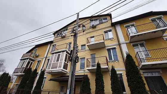 Продаж Квартира 2-кімнатна, 3/4 поверх на Левадна вул., 56 Kiev