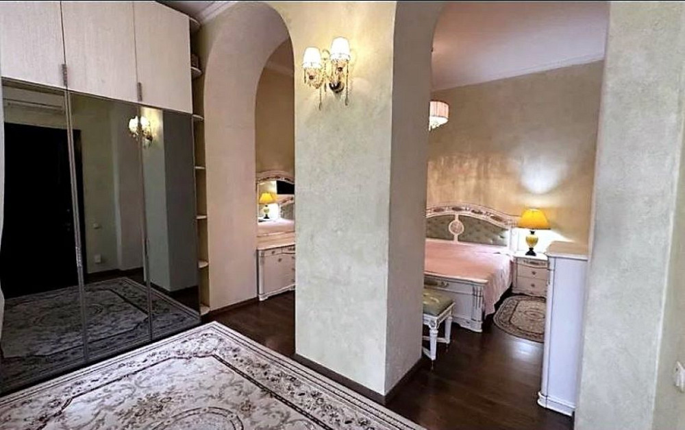 Просторная трехкомнатная квартира в центре Одессы Одесса - изображение 4