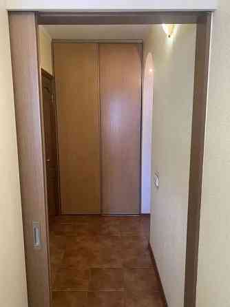 Оренда Квартира 3-кімнатна, 16/16 поверх на ул. Урловская Київ