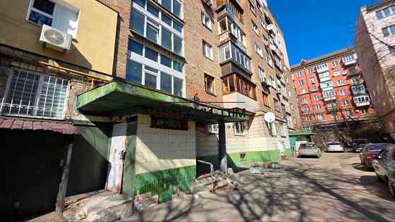 Продаж Квартира 2-кімнатна, 5/9 поверх на Богдана Гаврилишина вул., д. 10 Киев