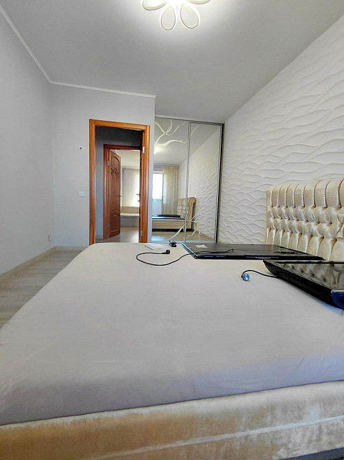 Продаж Квартира 3-кімнатна, 8/10 поверх на Володимира Івасюка вул., д. 30 Киев - изображение 14