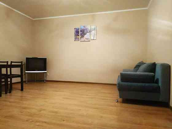 Оренда Квартира 2-кімнатна, 15/24 поверх на ул. Елены Пчилки, 2а Київ