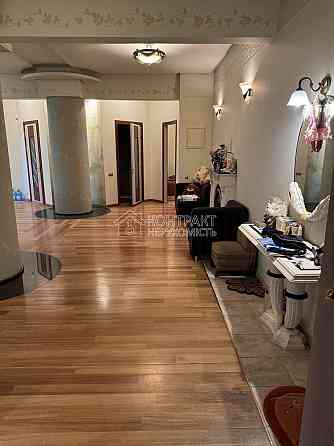 Продаж Квартира 3-кімнатна, 4/5 поверх на вул. Сумська Kharkiv