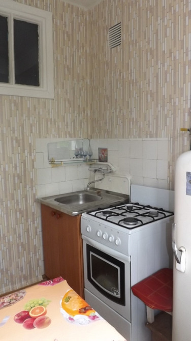 Оренда Квартира 1-кімнатна, 3/5 поверх на Саратовская ул. Київ - фото 6