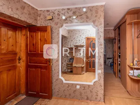 Продажа 3к Квартира 75 кв.м Героїв Майдану вулиця 77 Черновцы - изображение 1