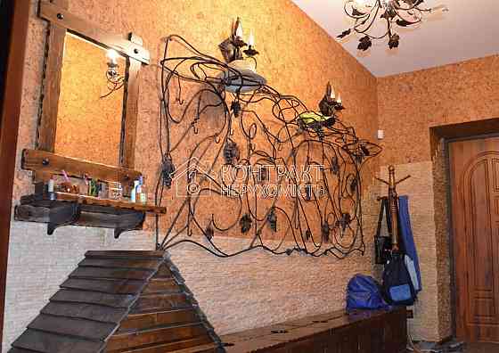 Продаж Квартира 4-кімнатна, 4/4 поверх на вул. Григорівське Харків