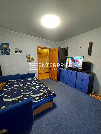 Продаж 3к Квартира 73 кв.м пономарева вул. Kotsyubyns'ke - photo 1
