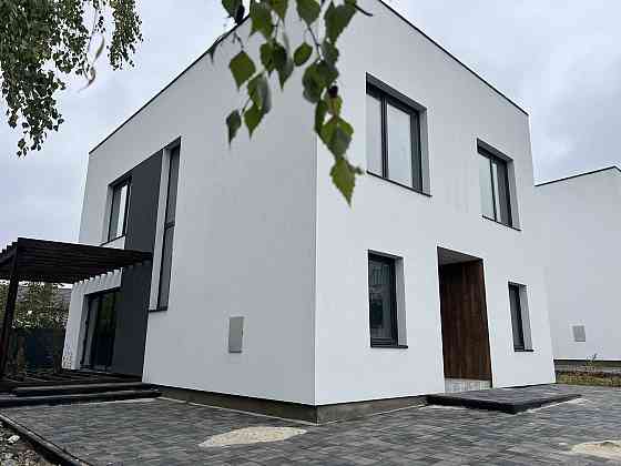 Продаж Будинок на Шухевича Chukalivka