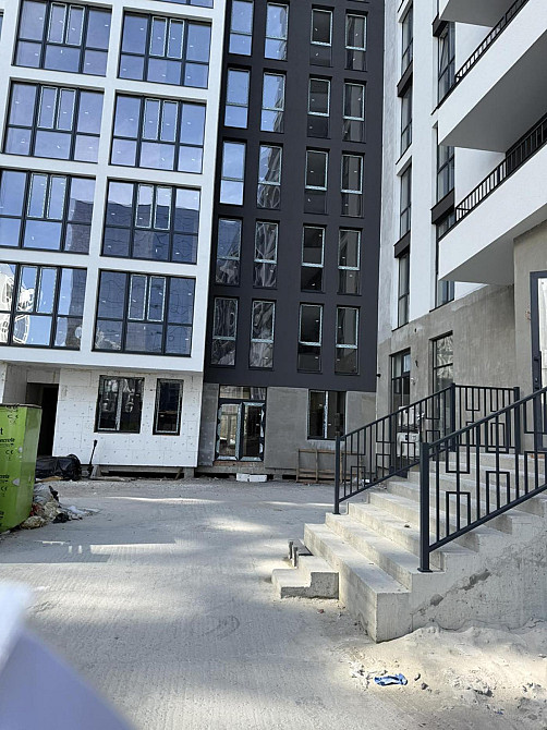 Продаж 2к квартири 82 кв. м Львів - фото 2