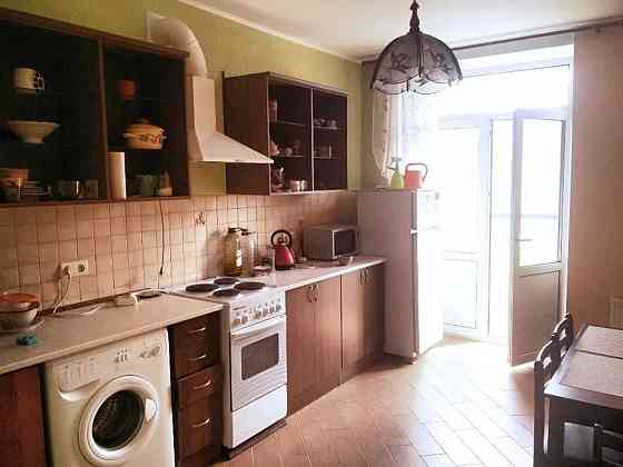 Оренда Квартира 1-кімнатна, 7/13 поверх на Юлії Здановської, 54А Киев