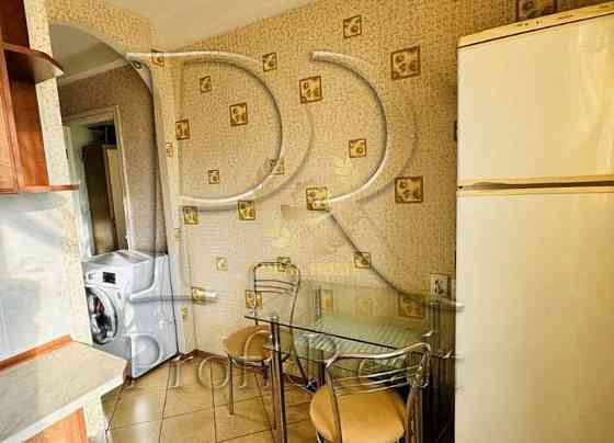 Продаж Квартира 1-кімнатна на Сосниных Семьи ул., 8 Київ