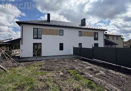 Продаж Будинок 4-кімнатний на вул. Набережна Velikaya Berezovica