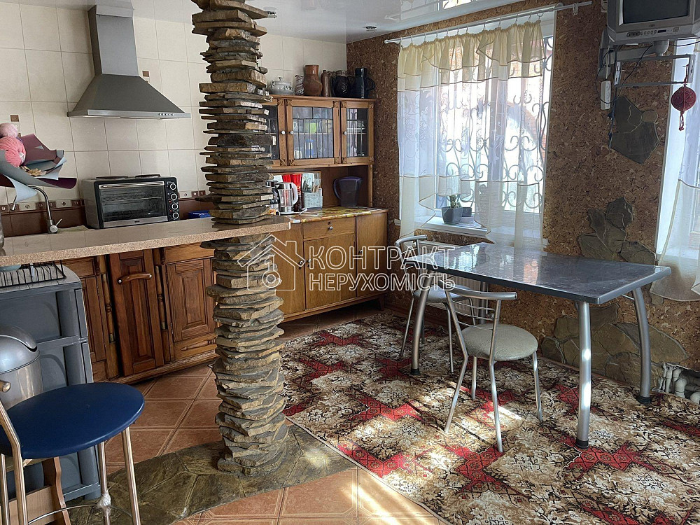 Продаж Будинок 6-кімнатний на вул. Новохарківська Харьков - изображение 1