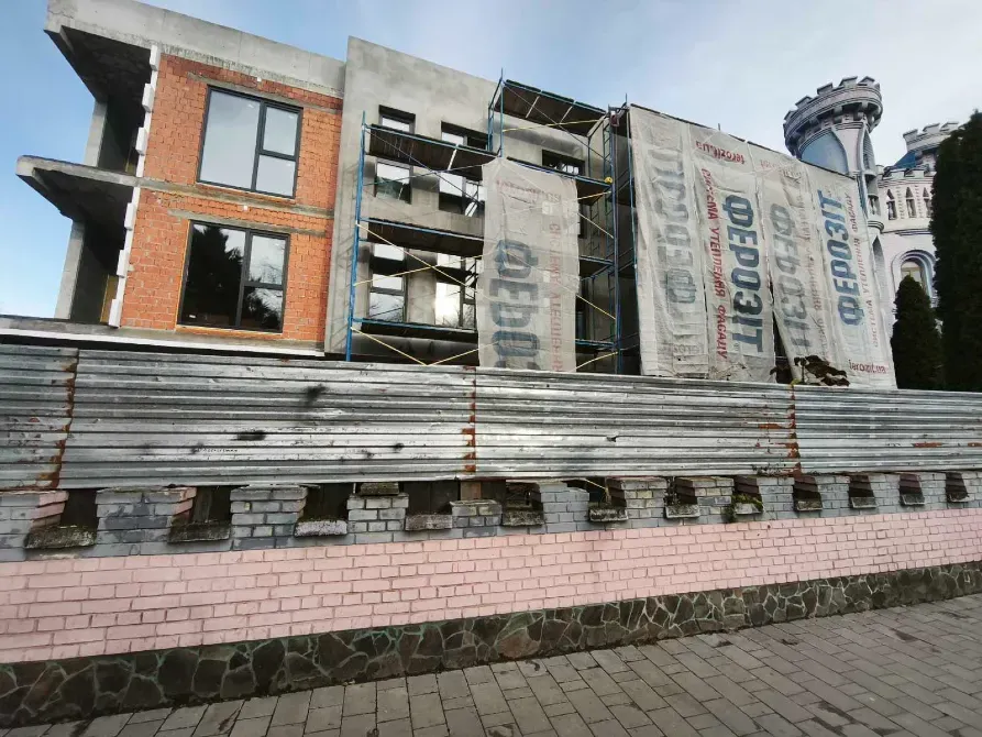 Продаж 2к Квартира 66 кв.м Собранецька 128 Ужгород - фото 4